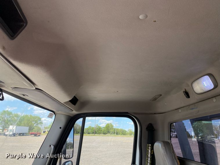 image for item KB9462 2012 Freightliner 114SD  crane truck