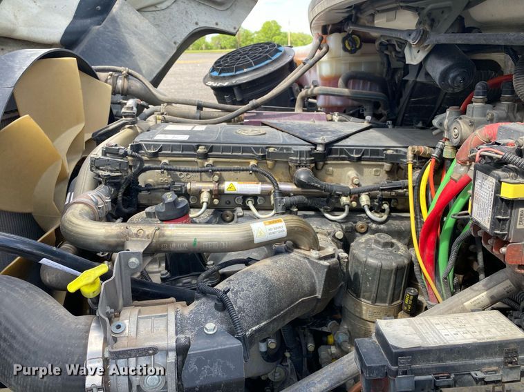 image for item KB9462 2012 Freightliner 114SD  crane truck