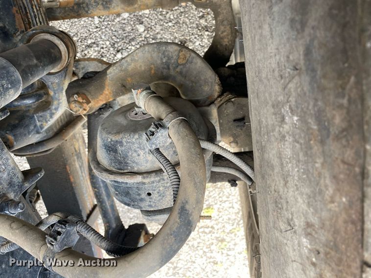 image for item KB9462 2012 Freightliner 114SD  crane truck