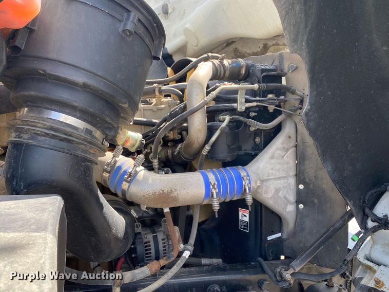 image for item KB9462 2012 Freightliner 114SD  crane truck