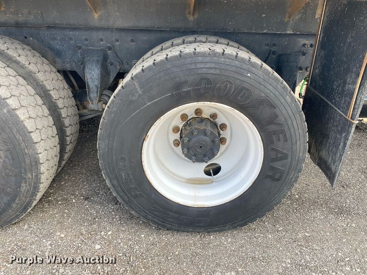 image for item KB9462 2012 Freightliner 114SD  crane truck