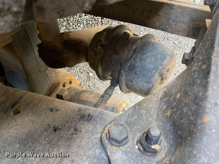 image for item KB9462 2012 Freightliner 114SD  crane truck