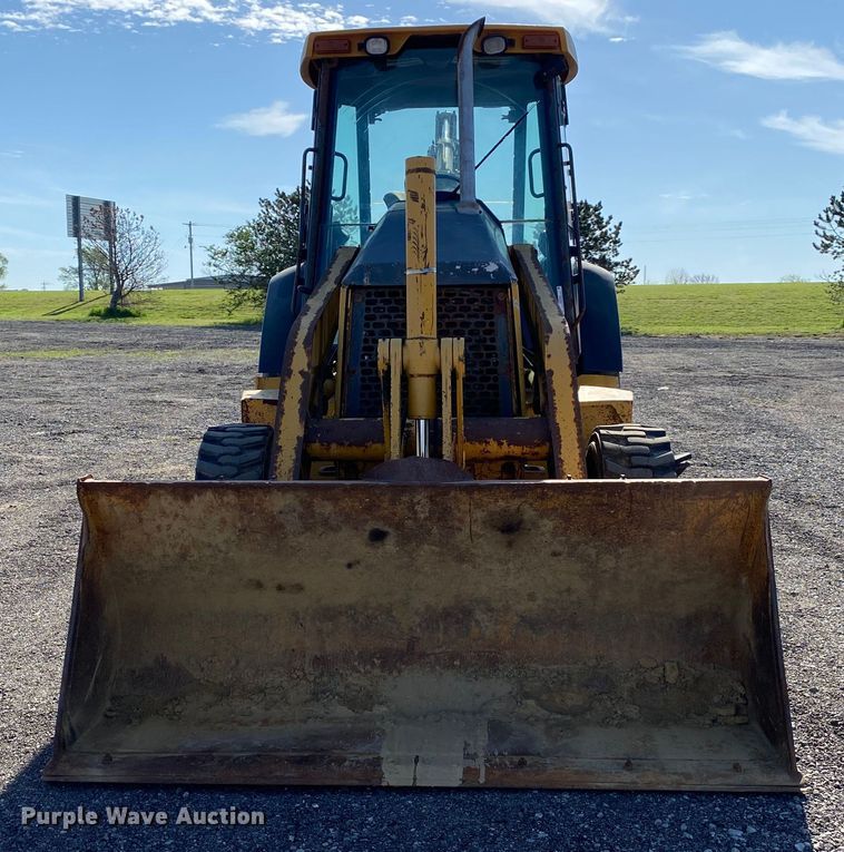 image for item KB9482 2002 John Deere 310G  backhoe