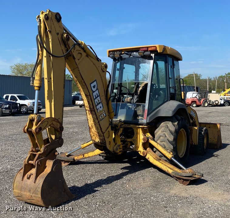 image for item KB9482 2002 John Deere 310G  backhoe