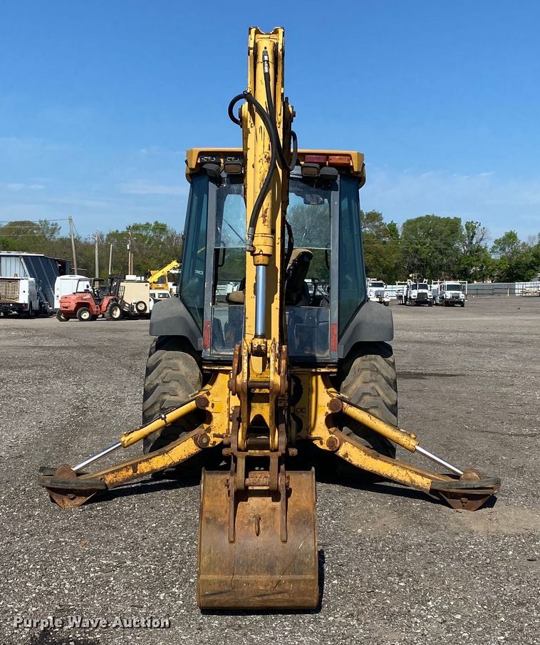 image for item KB9482 2002 John Deere 310G  backhoe