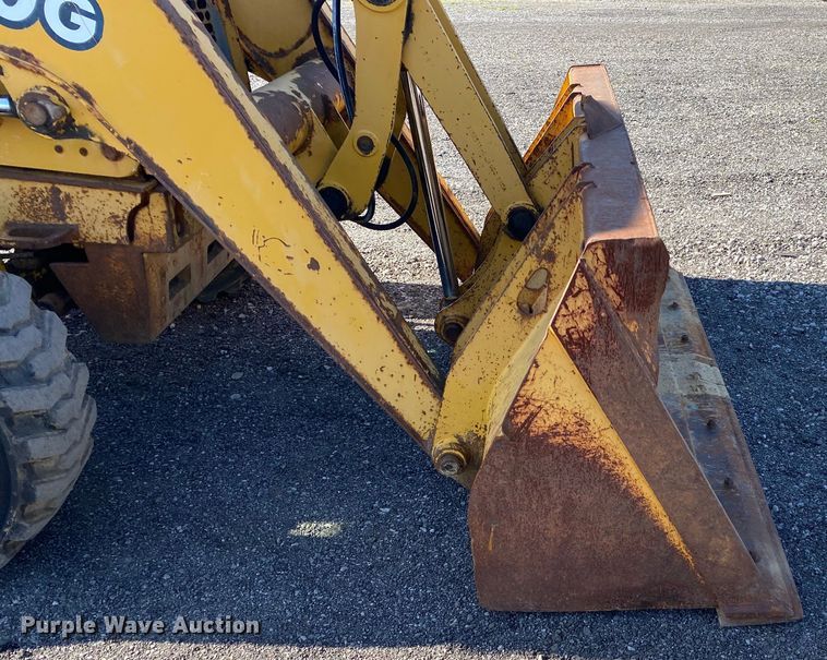 image for item KB9482 2002 John Deere 310G  backhoe