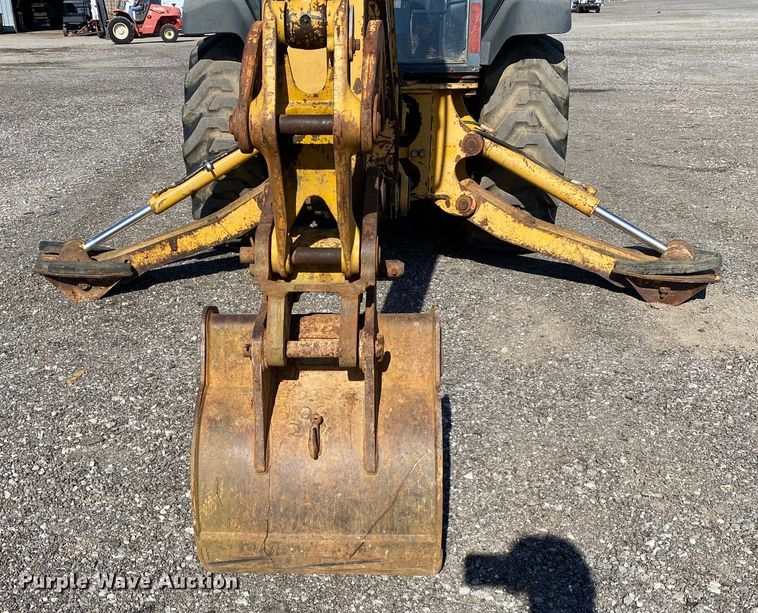 image for item KB9482 2002 John Deere 310G  backhoe