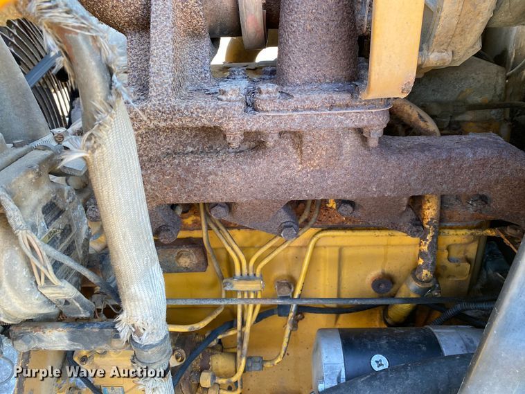 image for item KB9482 2002 John Deere 310G  backhoe