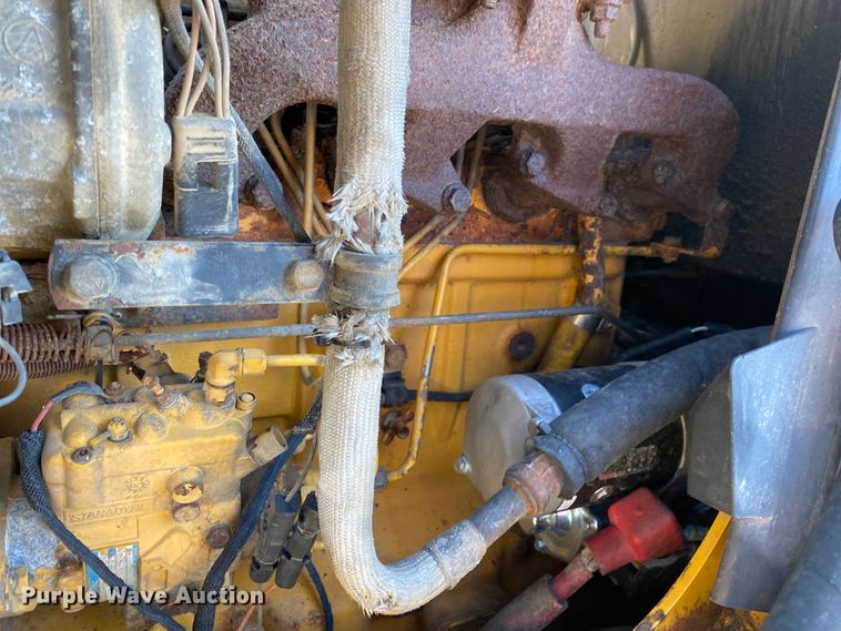 image for item KB9482 2002 John Deere 310G  backhoe