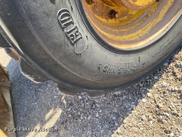 image for item KB9482 2002 John Deere 310G  backhoe