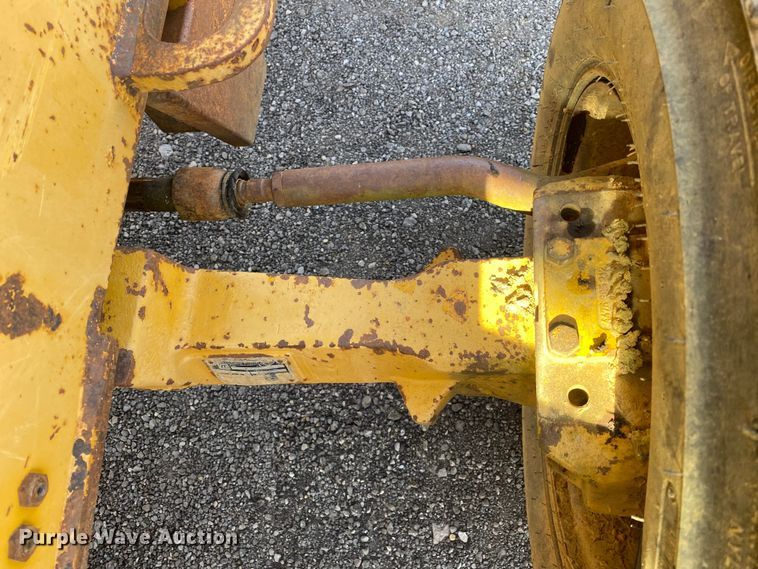 image for item KB9482 2002 John Deere 310G  backhoe