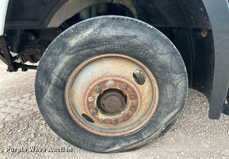 image for item KM9909 1998 Mack CH613  semi truck