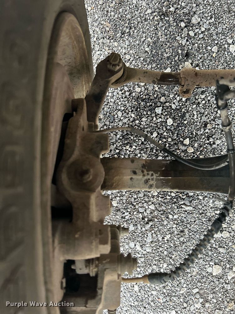 image for item KW9171 2004 Chevrolet C4500  bucket truck