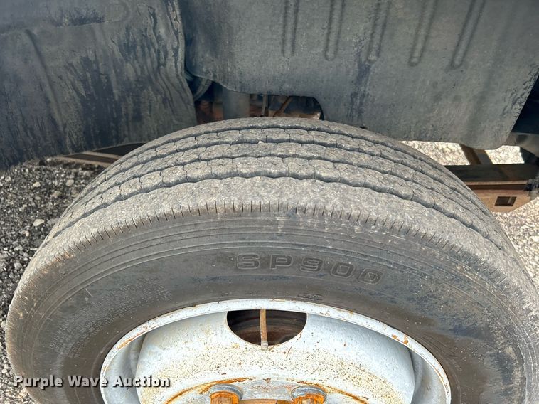 image for item KW9171 2004 Chevrolet C4500  bucket truck