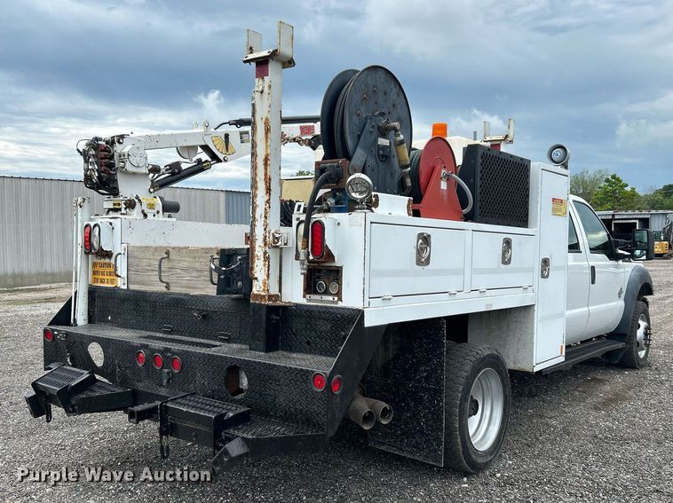 image for item KW9175 2011 Ford F550 Super Duty  Crew Cab utility / service truck