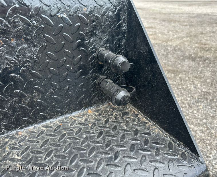 image for item KW9175 2011 Ford F550 Super Duty  Crew Cab utility / service truck