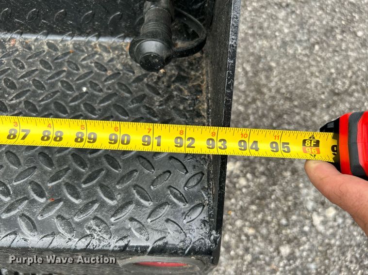 image for item KW9175 2011 Ford F550 Super Duty  Crew Cab utility / service truck