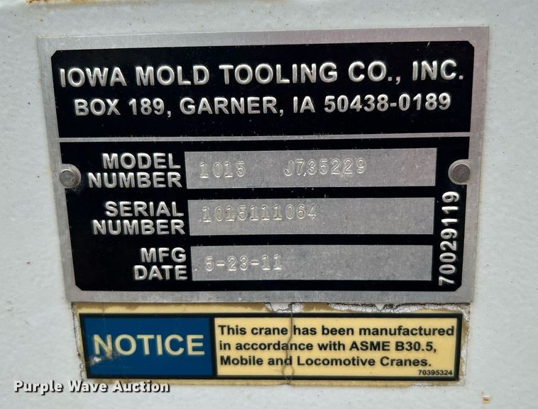 image for item KW9175 2011 Ford F550 Super Duty  Crew Cab utility / service truck