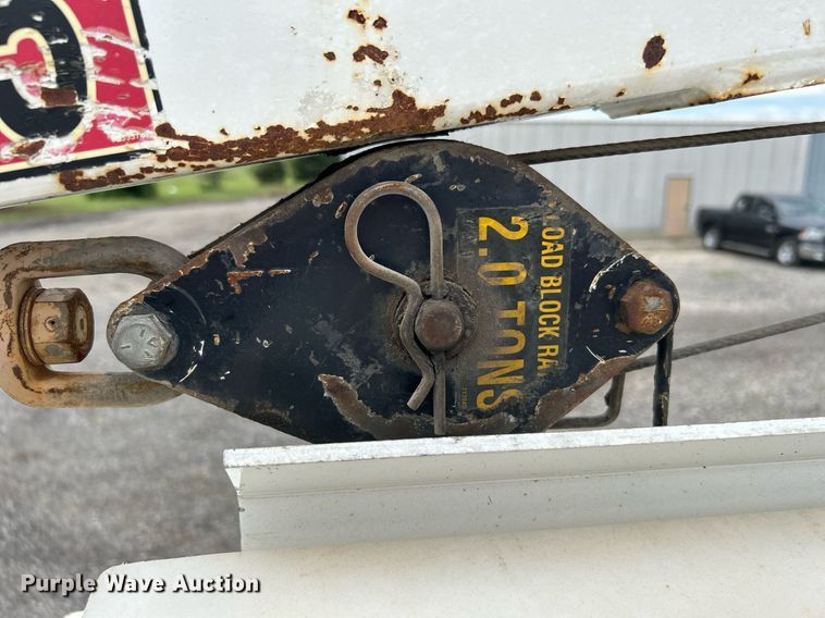 image for item KW9175 2011 Ford F550 Super Duty  Crew Cab utility / service truck