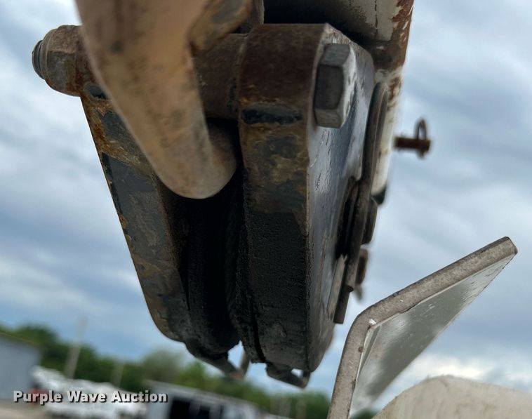 image for item KW9175 2011 Ford F550 Super Duty  Crew Cab utility / service truck