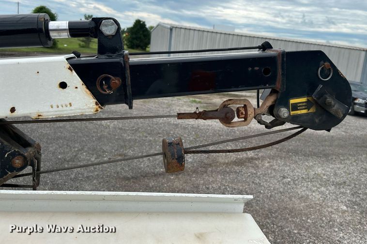 image for item KW9175 2011 Ford F550 Super Duty  Crew Cab utility / service truck