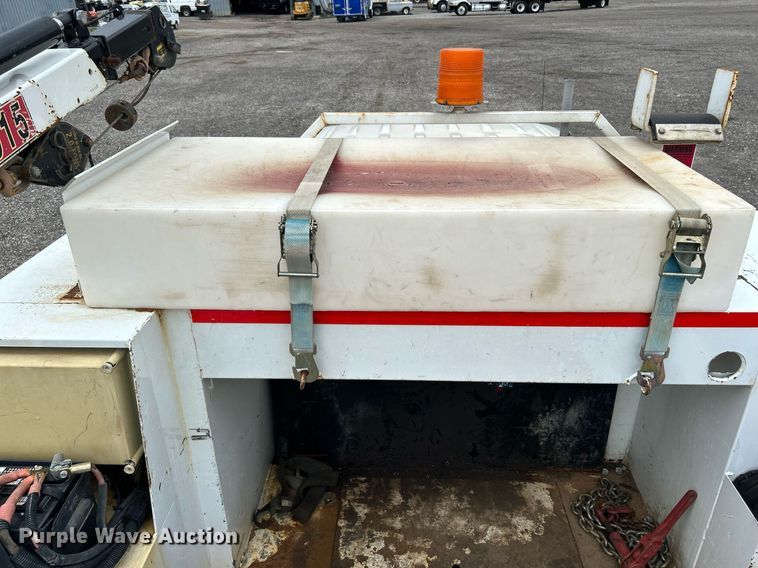 image for item KW9175 2011 Ford F550 Super Duty  Crew Cab utility / service truck