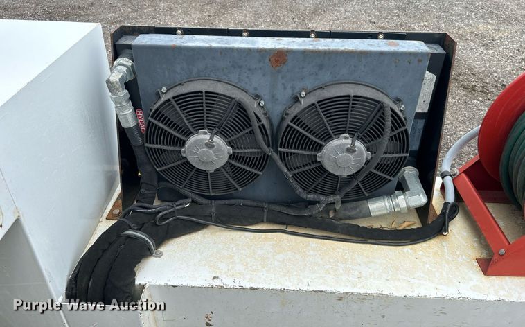 image for item KW9175 2011 Ford F550 Super Duty  Crew Cab utility / service truck