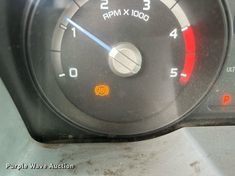 image for item KW9175 2011 Ford F550 Super Duty  Crew Cab utility / service truck