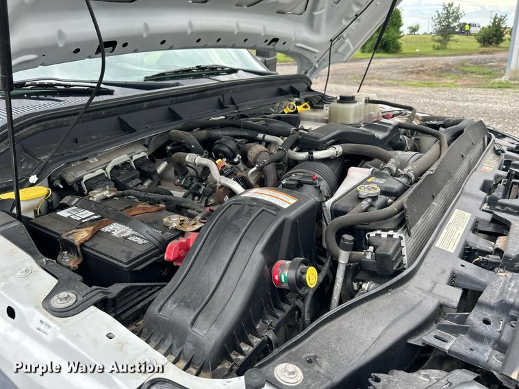 image for item KW9175 2011 Ford F550 Super Duty  Crew Cab utility / service truck