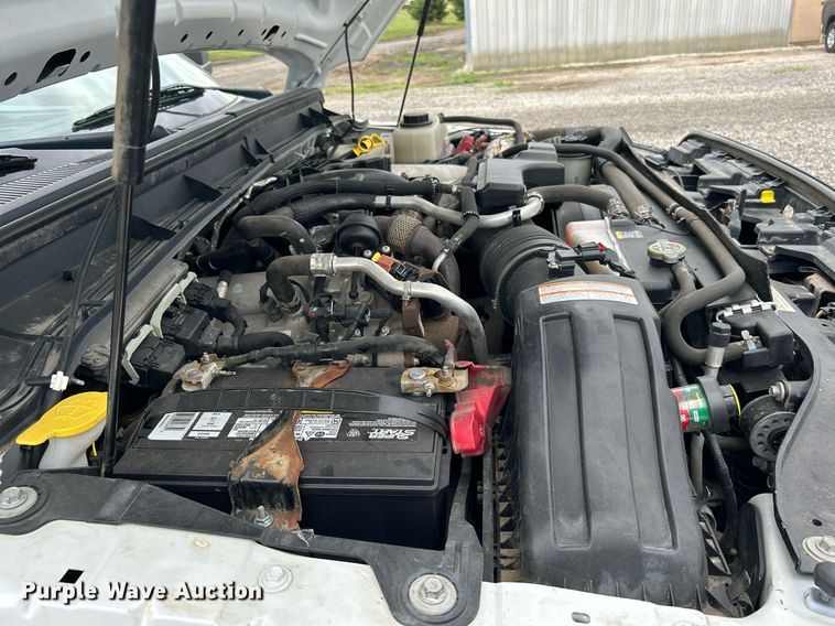 image for item KW9175 2011 Ford F550 Super Duty  Crew Cab utility / service truck