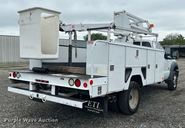 image for item KW9180 2011 Ford F550 Super Duty  bucket truck