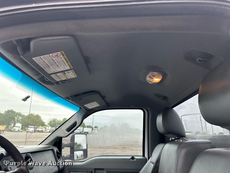 image for item KW9180 2011 Ford F550 Super Duty  bucket truck