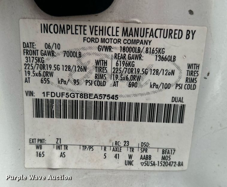 image for item KW9180 2011 Ford F550 Super Duty  bucket truck