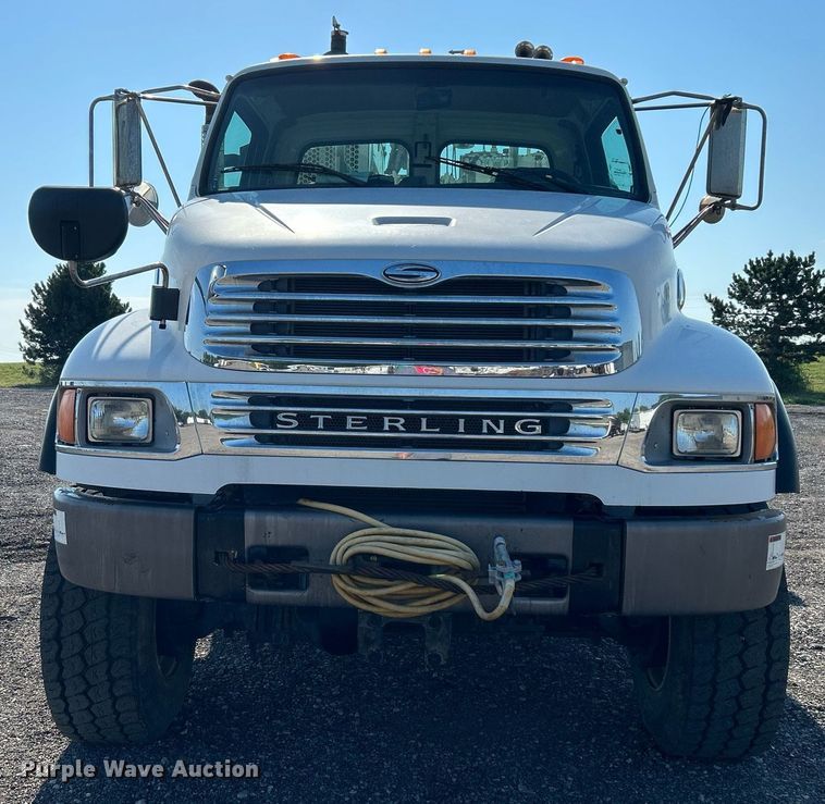 image for item KW9191 2008 Sterling Acterra  drilling rig truck