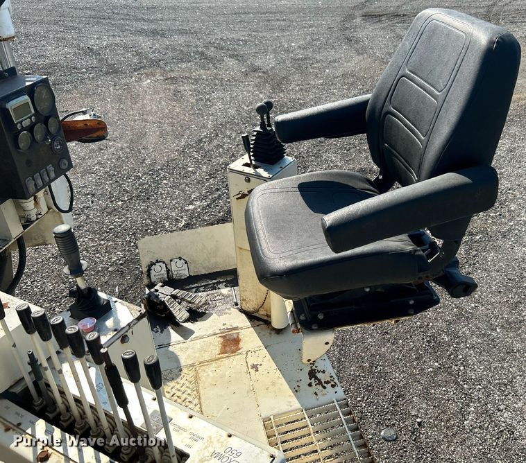 image for item KW9191 2008 Sterling Acterra  drilling rig truck