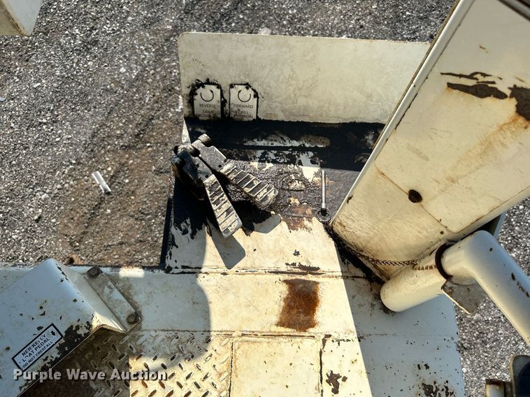 image for item KW9191 2008 Sterling Acterra  drilling rig truck