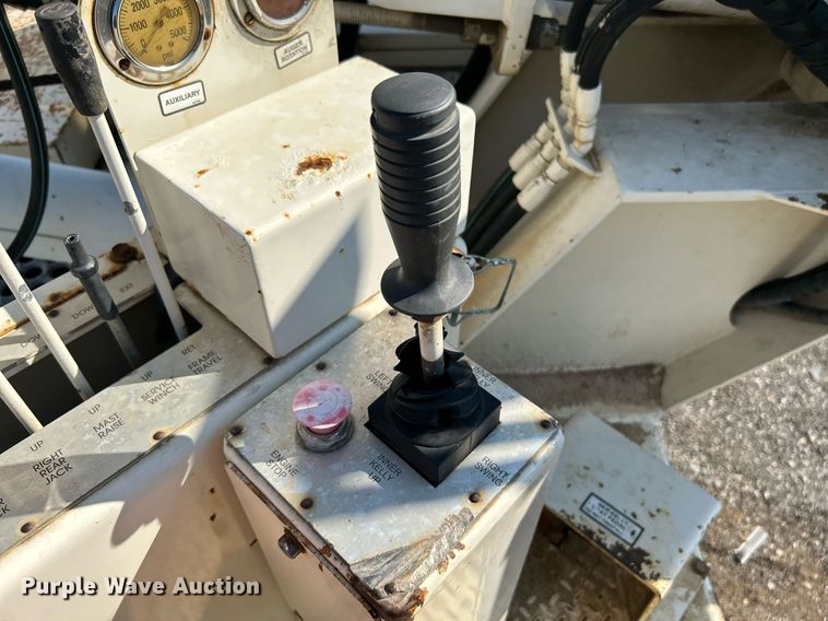 image for item KW9191 2008 Sterling Acterra  drilling rig truck