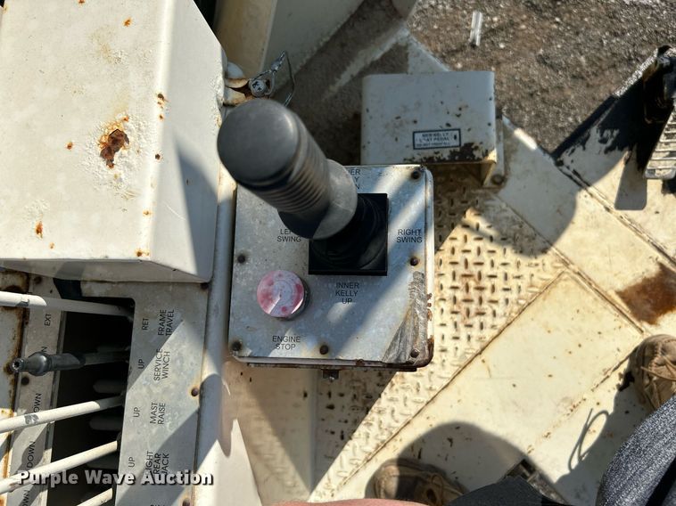 image for item KW9191 2008 Sterling Acterra  drilling rig truck