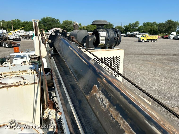 image for item KW9191 2008 Sterling Acterra  drilling rig truck