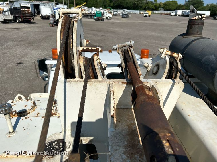 image for item KW9191 2008 Sterling Acterra  drilling rig truck