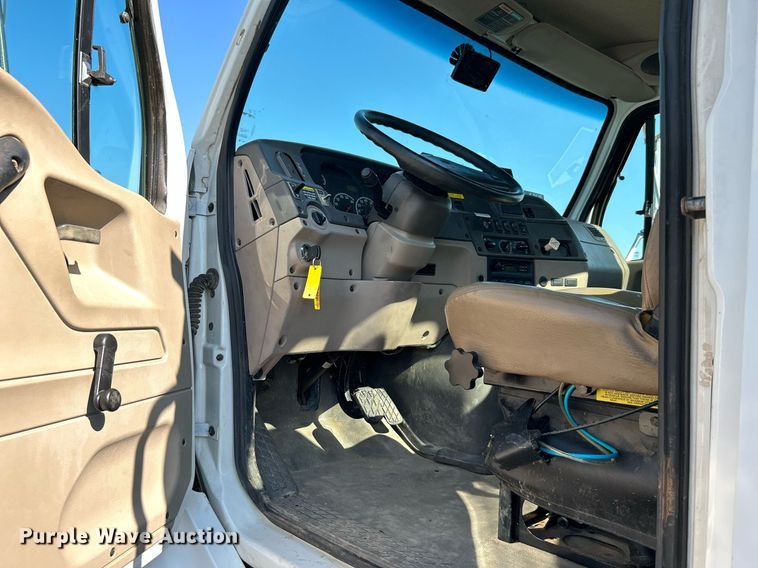 image for item KW9191 2008 Sterling Acterra  drilling rig truck