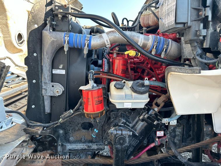 image for item KW9191 2008 Sterling Acterra  drilling rig truck