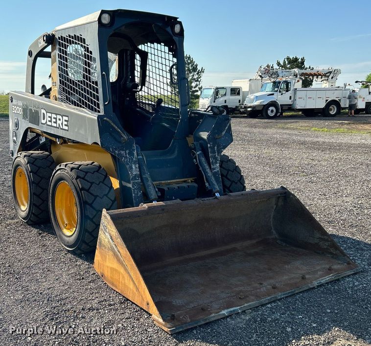 image for item KW9193 2012 John Deere 320D  skid steer loader