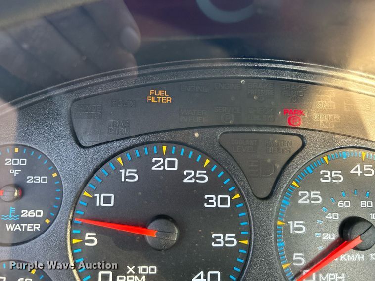 image for item KW9196 2006 International 7400  bucket truck