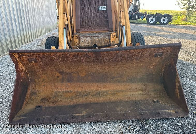 image for item KW9197 1992 Case 580 Super K  backhoe