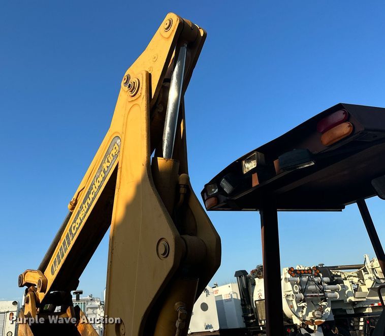 image for item KW9197 1992 Case 580 Super K  backhoe