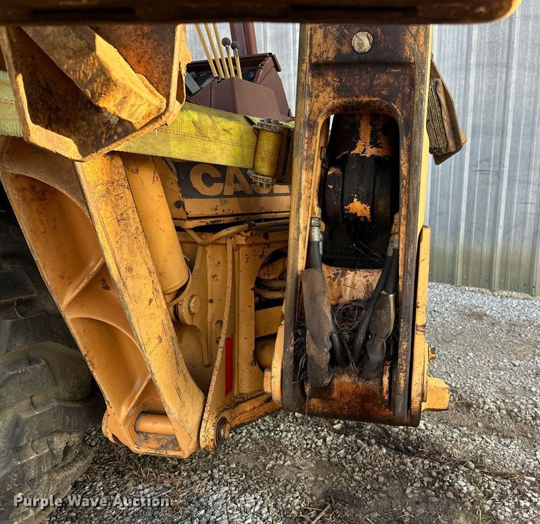 image for item KW9197 1992 Case 580 Super K  backhoe
