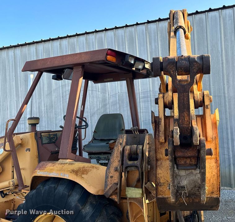 image for item KW9197 1992 Case 580 Super K  backhoe