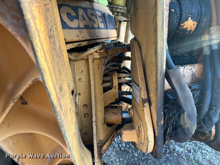 image for item KW9197 1992 Case 580 Super K  backhoe
