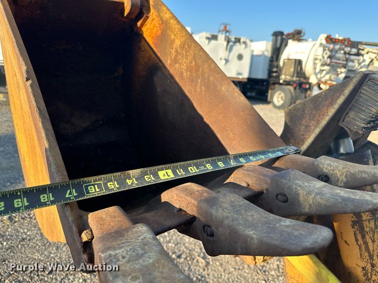 image for item KW9197 1992 Case 580 Super K  backhoe